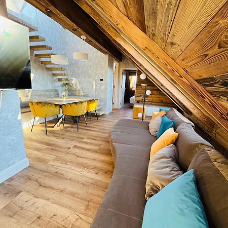 Vila Urbana Luxury Apartments Lesce  Kültér fotó