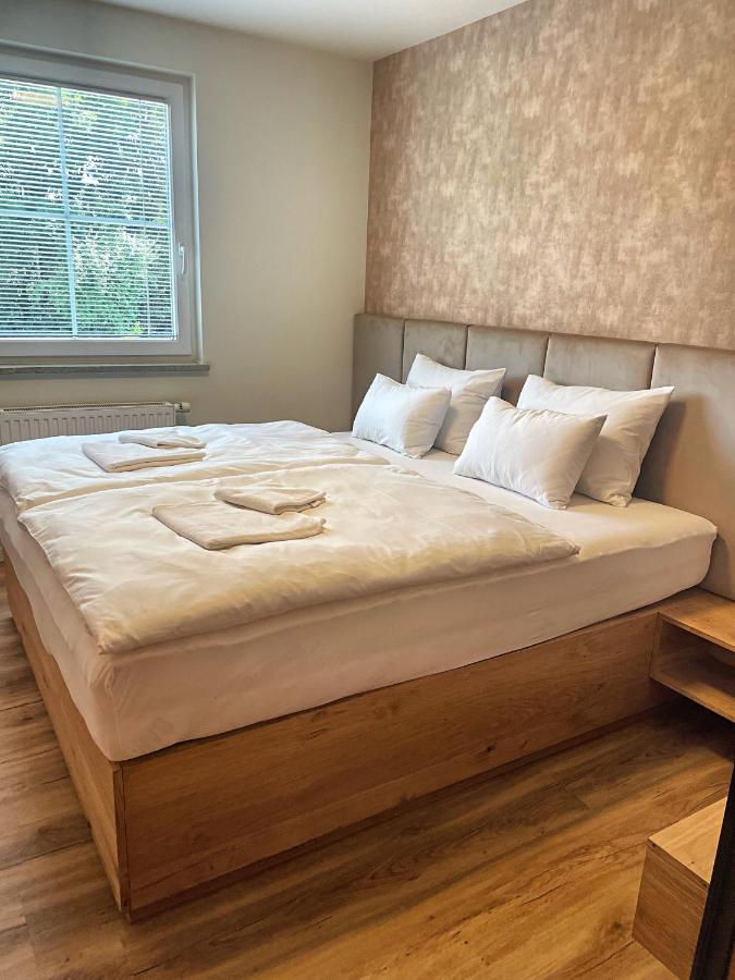 Vila Urbana Luxury Apartments Lesce  Kültér fotó