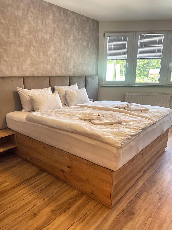 Vila Urbana Luxury Apartments Lesce  Kültér fotó