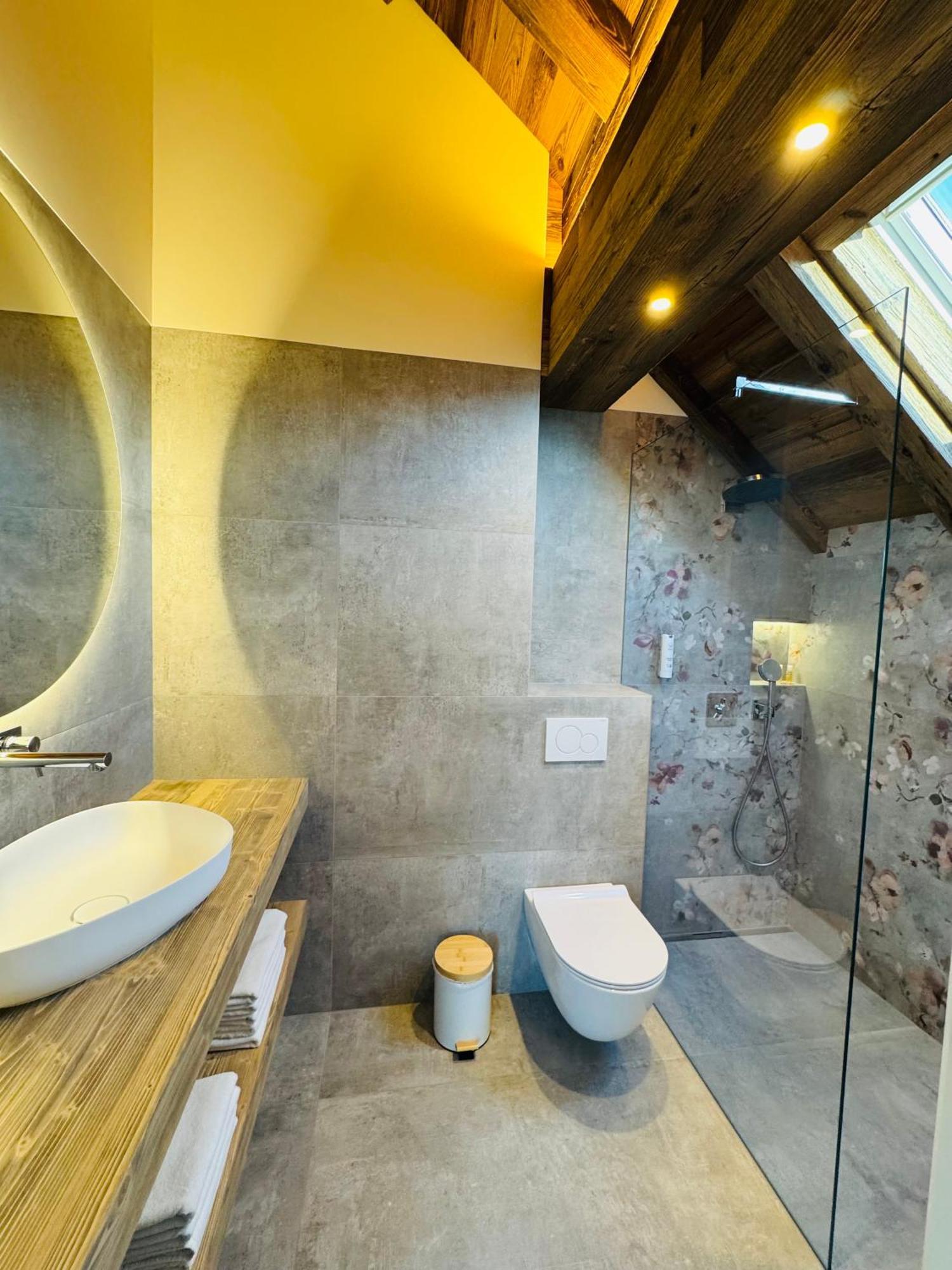 Vila Urbana Luxury Apartments Lesce  Kültér fotó